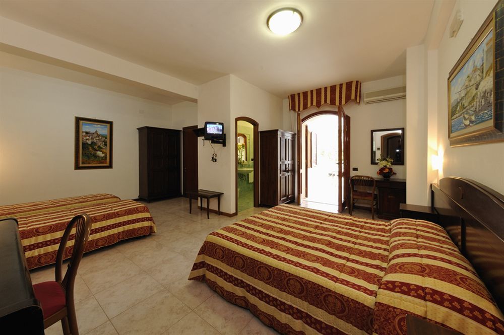 Villa Scapone Mattinata Exterior foto